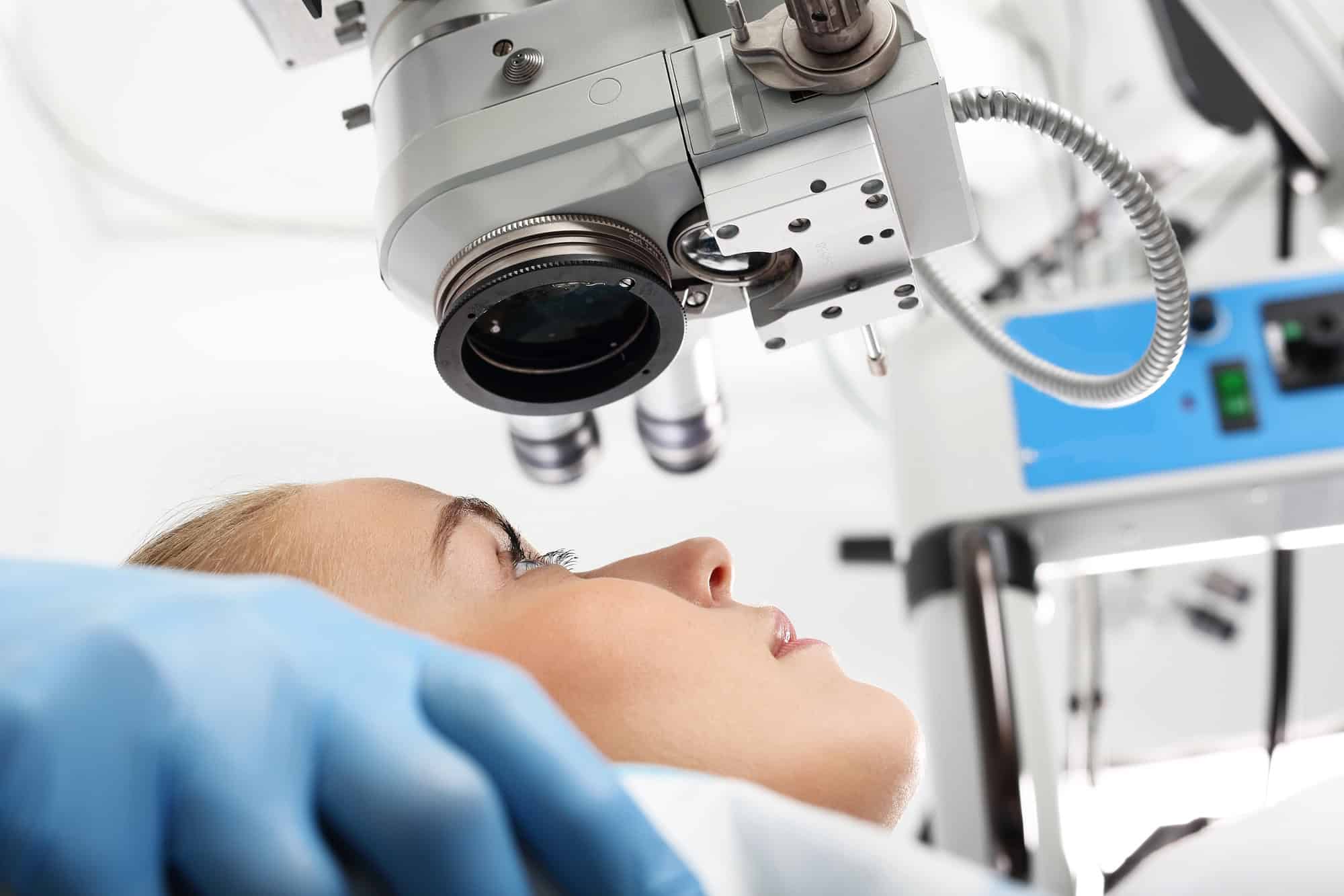 lasik surgeon in india